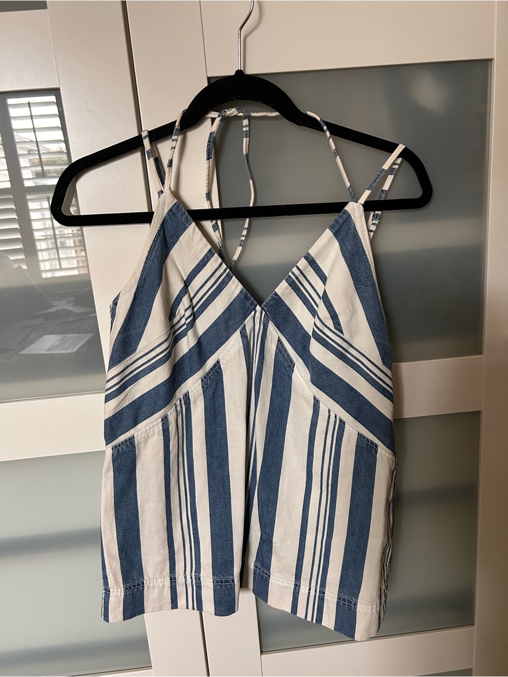 Universal Thread Blue and White Striped Sleeveless Tank Top